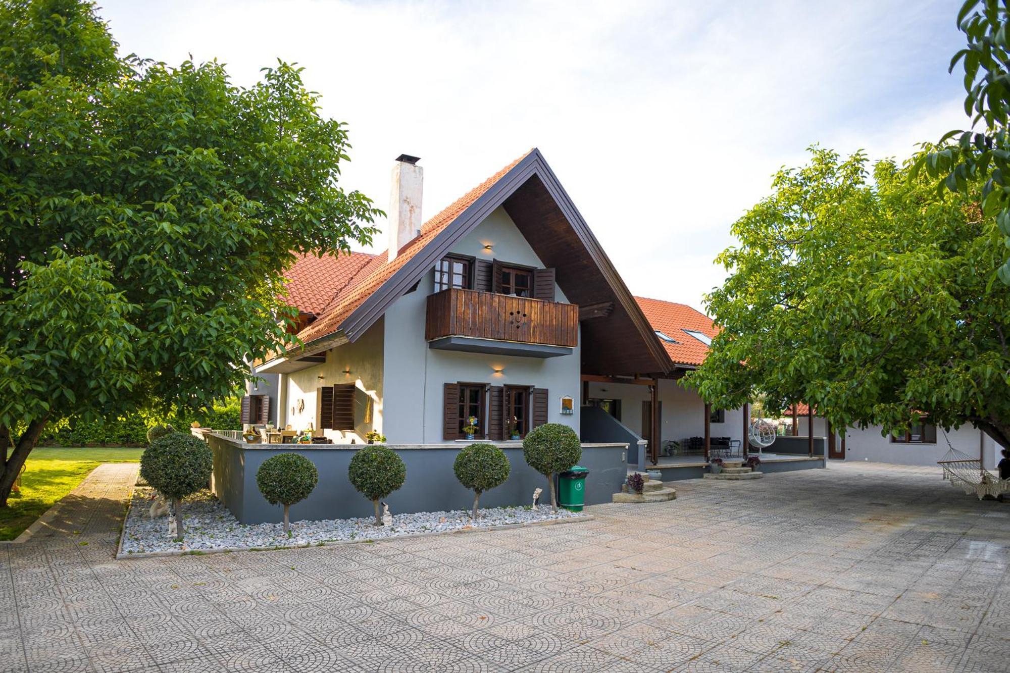 Countryside Luxury Studios Kato Lekhonia Экстерьер фото